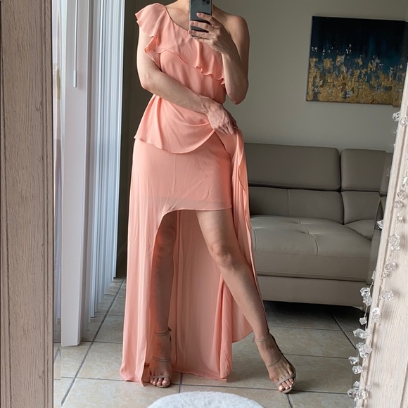 🆕 BCBGMAXAZRIA Gown - Picture 2 of 8